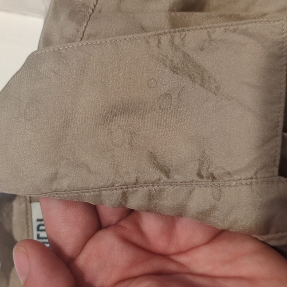 VINTAGE Together | 100% Silk | Tan | Long Sleeve Button Down | Size Medium | - Picture 9 of 10